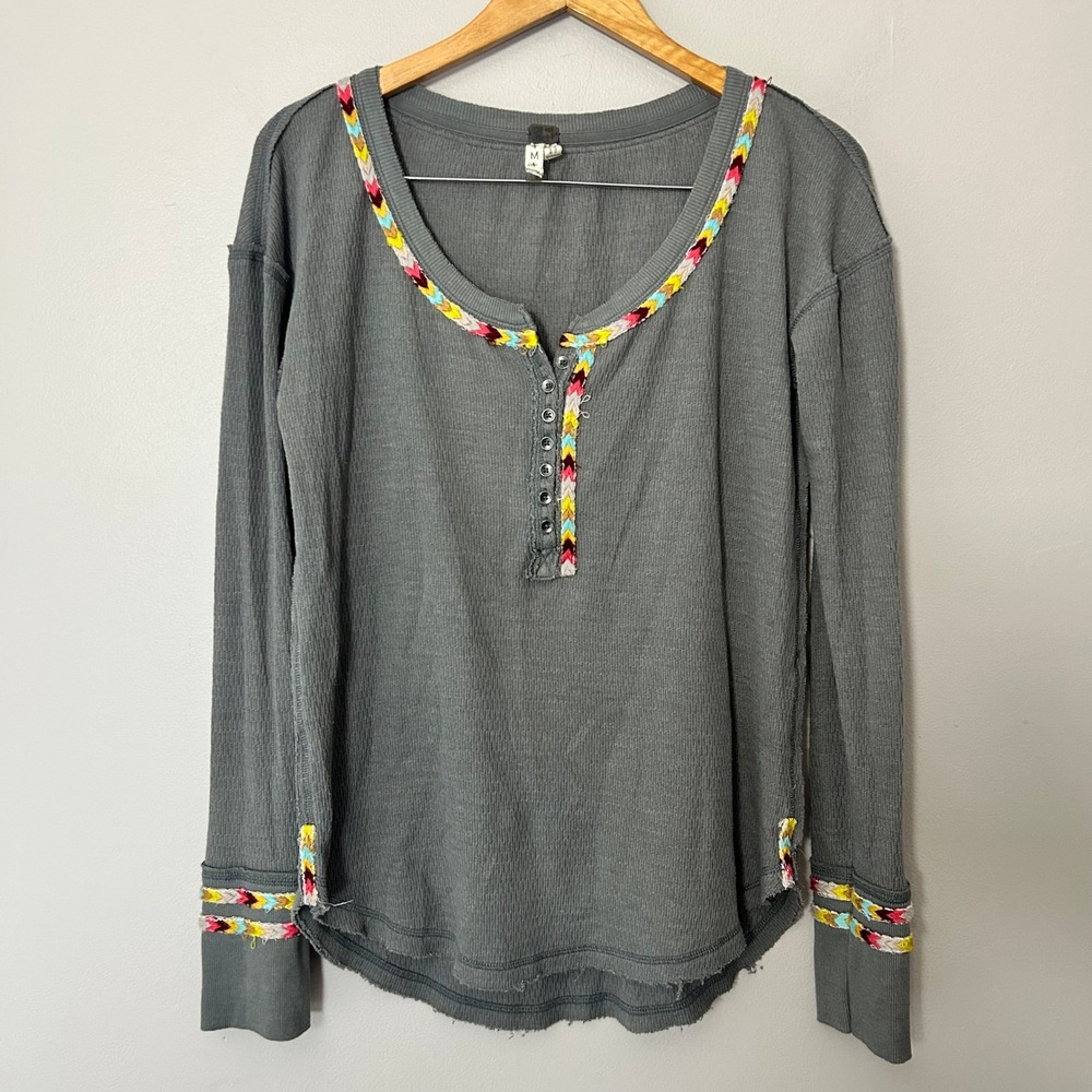 Free People We The Free Henley Women M Gray Waffle Knit Embroidered Thermal Top